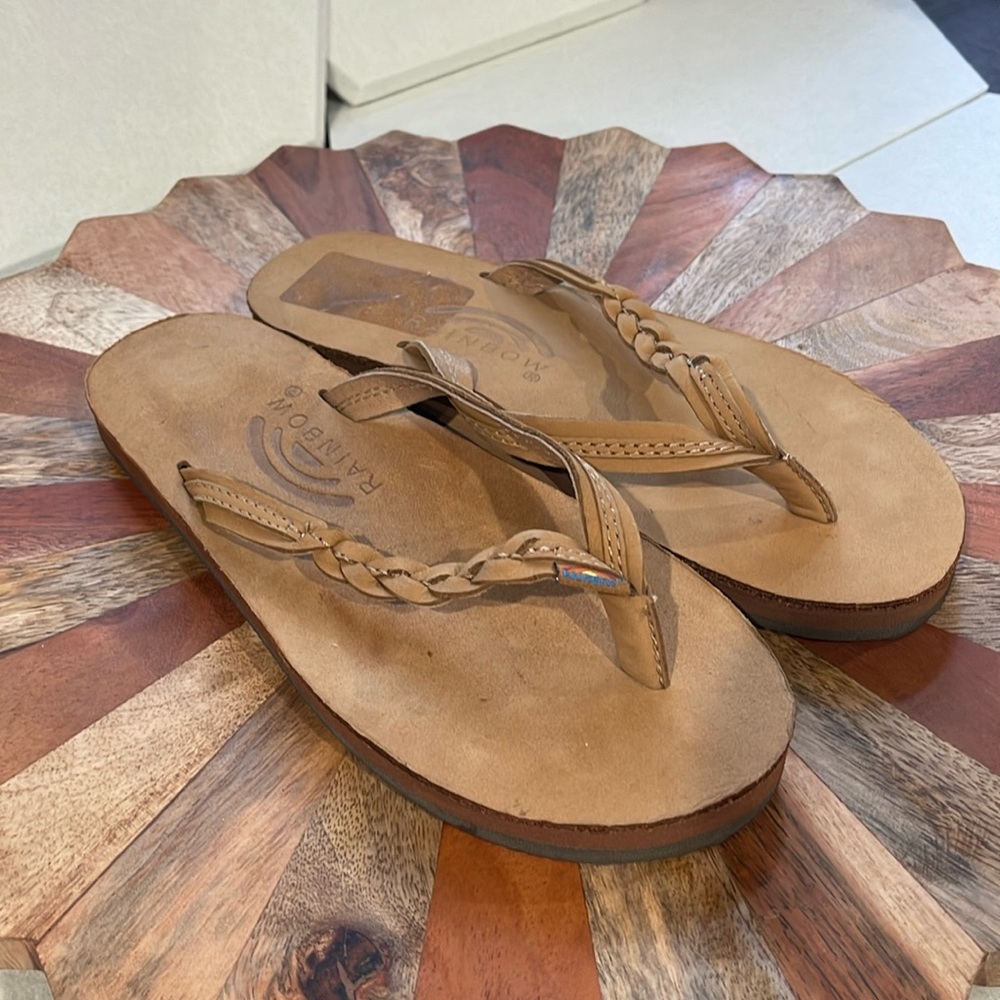Rainbow Braidy Twist Flip flops women's size small (5.5 -6.5)